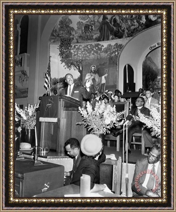James Earl Ray Martin Luther King Jnr 1929 1968 American Black Civil Rights Campaigner In The Pulpit Framed Print
