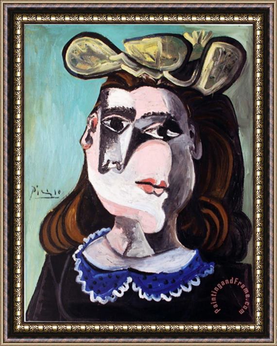 Pablo Picasso La Femme a La Collerette Bleue Framed Print