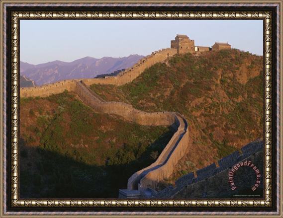 Raymond Gehman The Jinshaling Section of The Great Wall at The Beijing Hebei Border Framed Painting