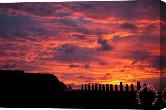 Easter Island Easter Island Stretched Canvas Painting / Canvas Art
