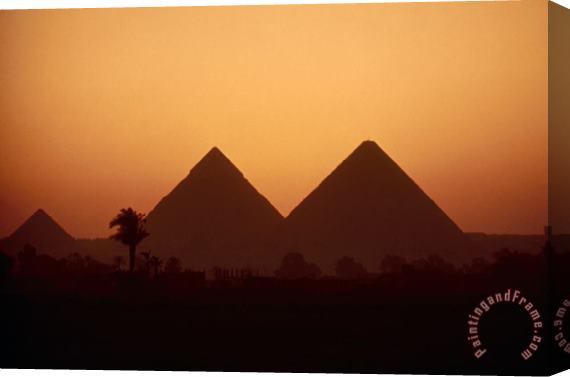 Others Egypt: Giza Pyramids Stretched Canvas Print / Canvas Art
